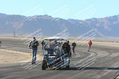 media/Jan-09-2025-Racers Edge (Thu) [[9e316ffd38]]/1-Around the Pits-Track Walk/